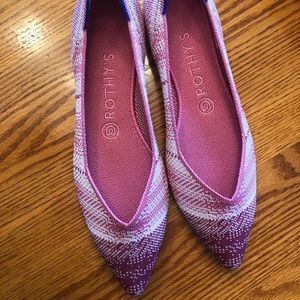 Brand new pink Rothy’s flats!